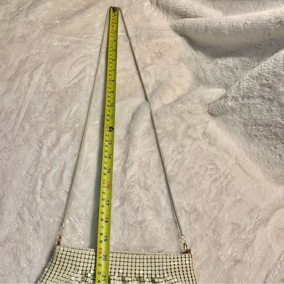 SALE! Vintage Purse Cream Metallic Chainmail Rope Strap Gold interior Zip Pocket - Picture 16 of 16